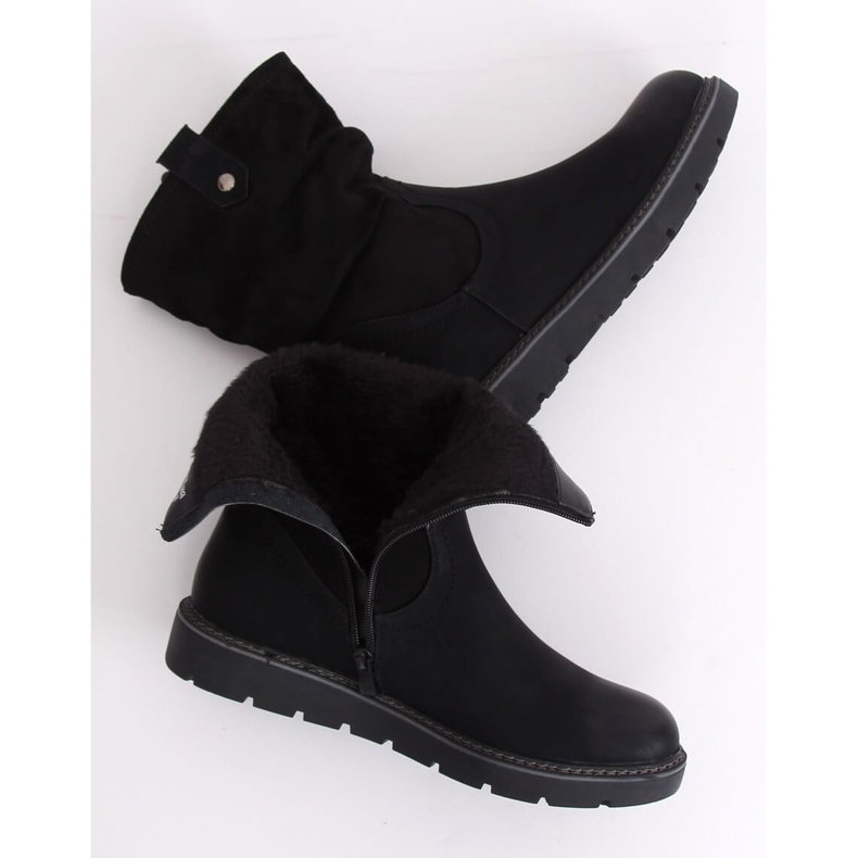 Black boots with thick soles BM-9062 Black 1