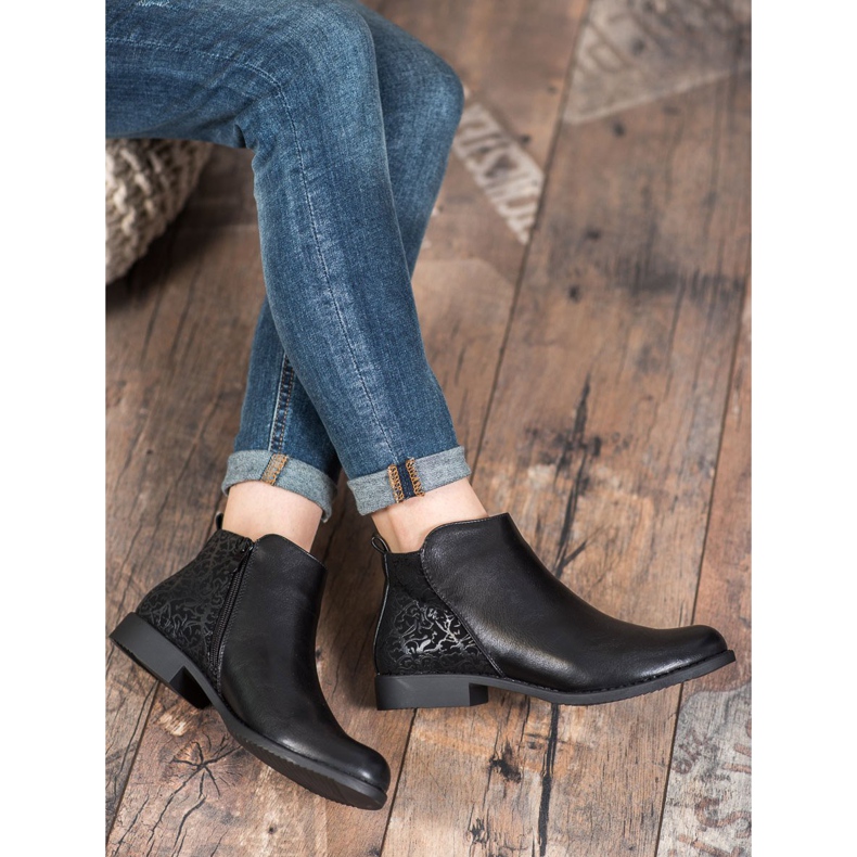 J. Star Flat Heel Boots black 1