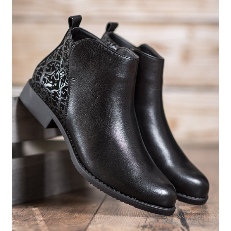 J. Star Flat Heel Boots black 2