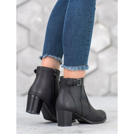 J. Star Classic high-heeled boots black 1