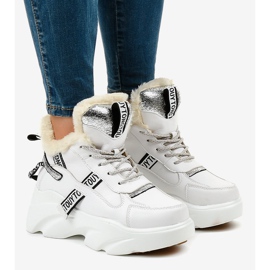 Women's white insulated sneakers D80-31 1