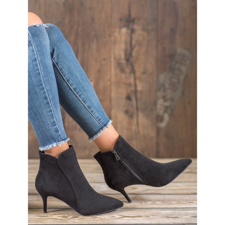 Kylie Suede Booties On A High Heel black 2