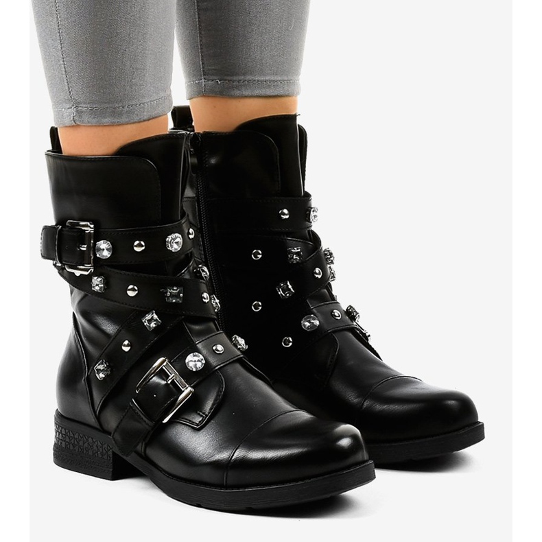 Black high insulated boots decorated with 88093 1