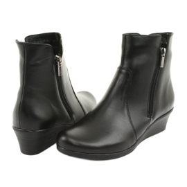Winter boots on the wedge Angello 971 black 4