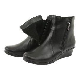 Winter boots on the wedge Angello 971 black 5