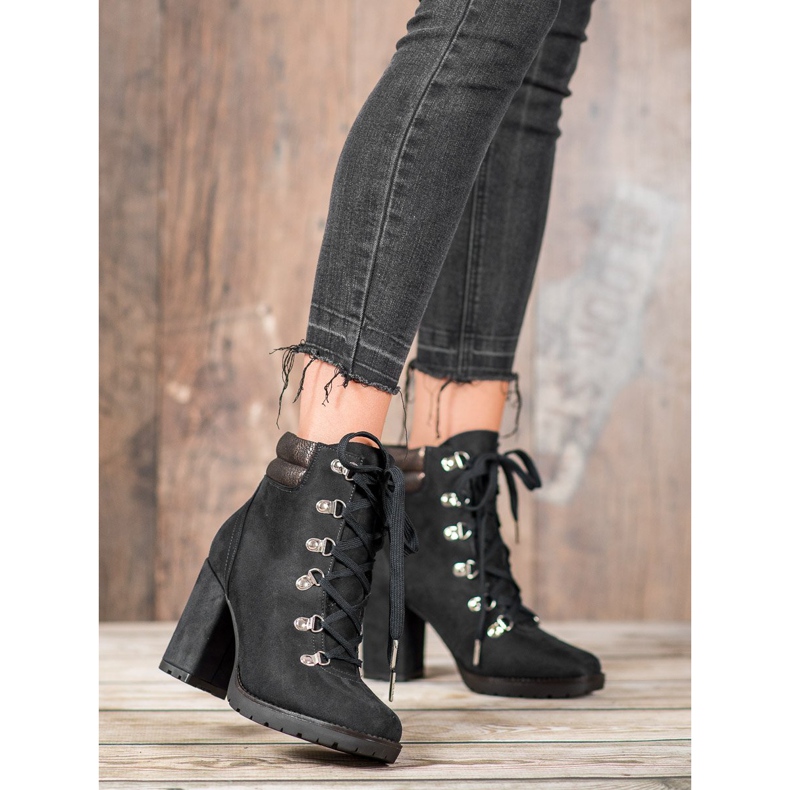 Sweet Shoes Lace-up Booties On A Post black 2