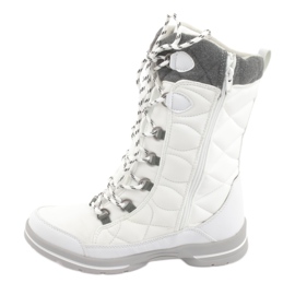 Snow boots with American Club SN08 membrane white grey 2