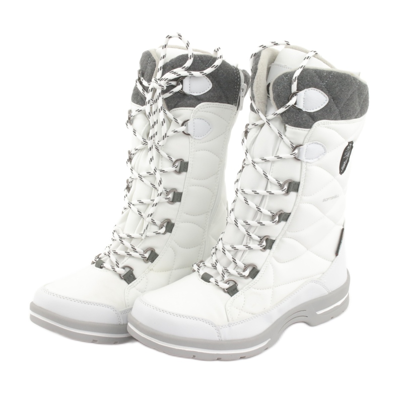 Snow boots with American Club SN08 membrane white grey 3