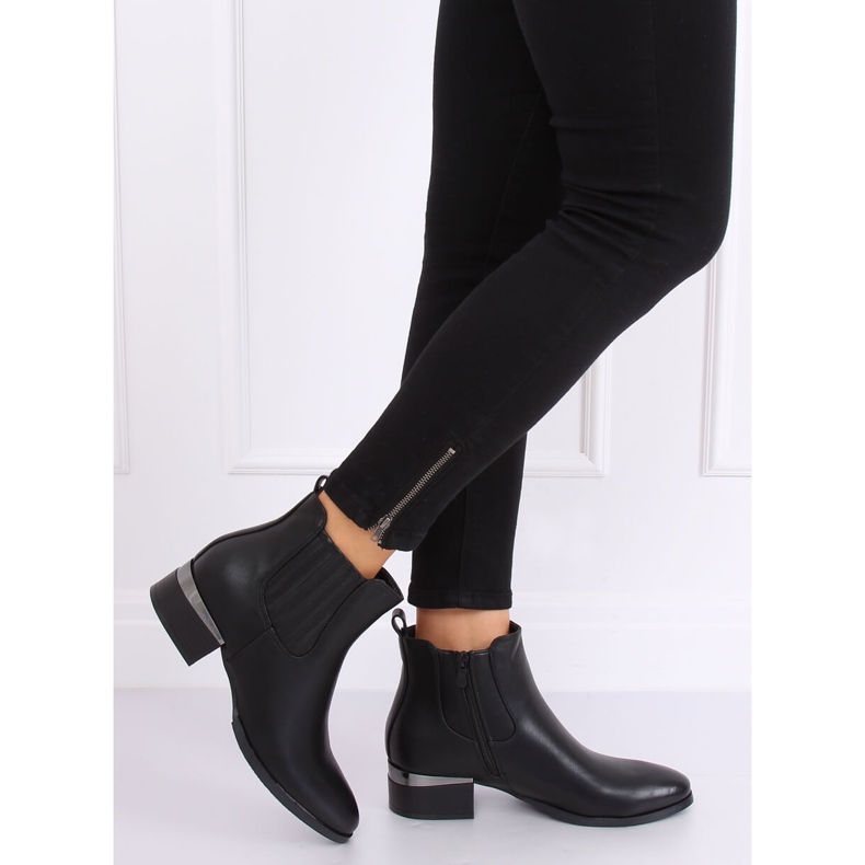 Black Chelsea boots for women 3303 Black 1