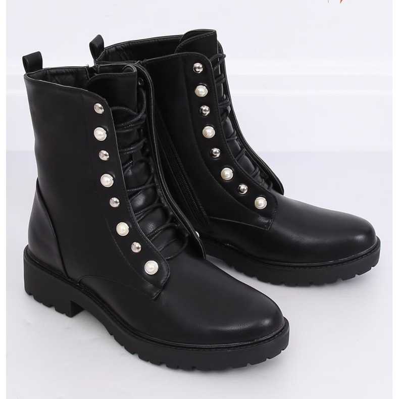 Black lace-up boots BH123-KB Black 1