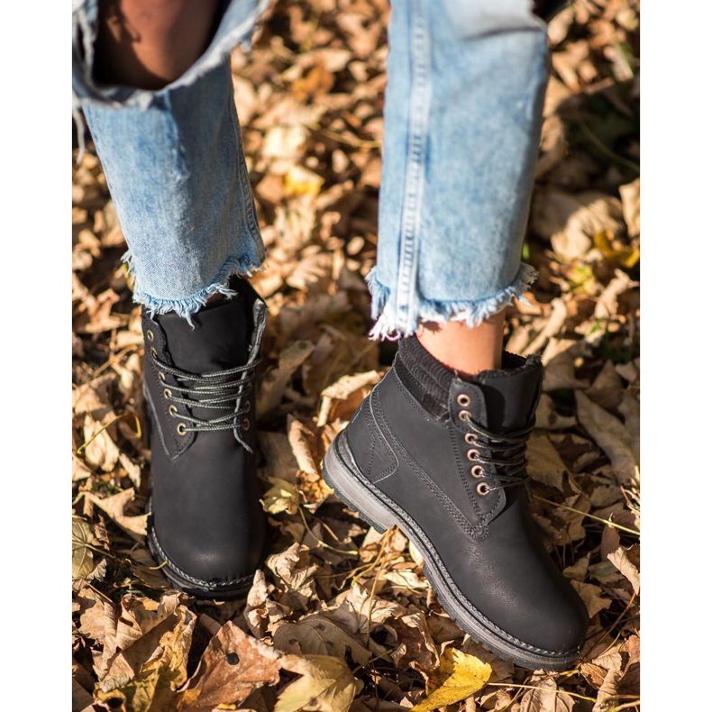 SHELOVET Black Trappers 2