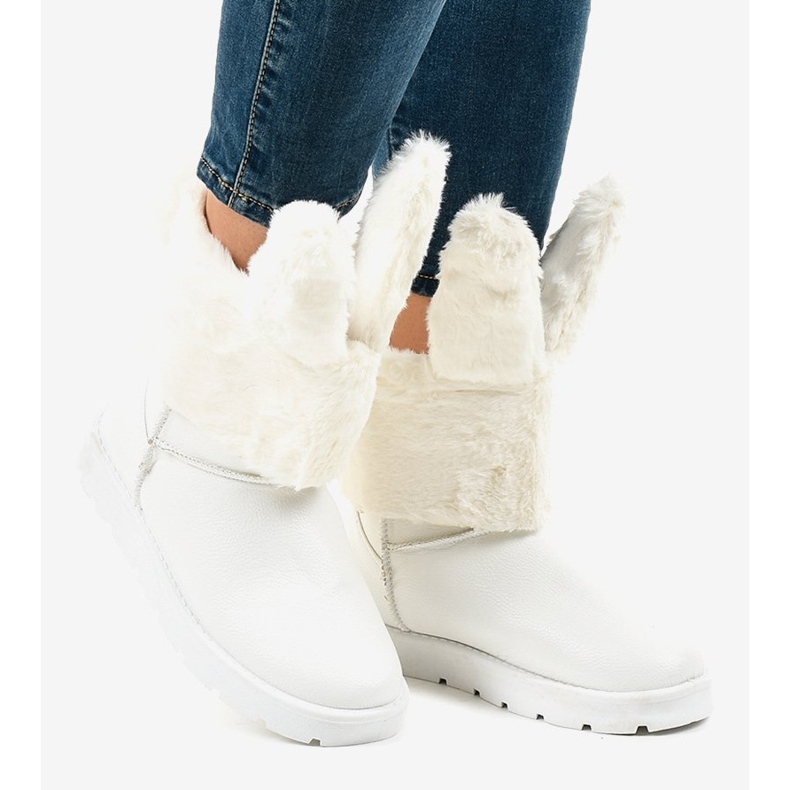 White insulated Eskimo boots NB137 2