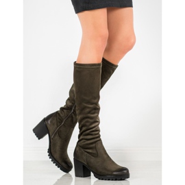 Boots On The VINCEZA Platform green 1