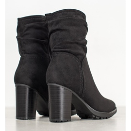 Super Me Suede Booties With A Zipper black 1