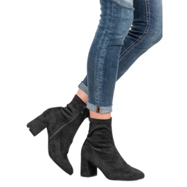 Diamantique Black Booties On A Post 2