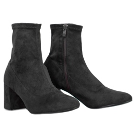Diamantique Black Booties On A Post 1