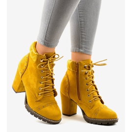 Yellow suede ankle boots 995-31 2