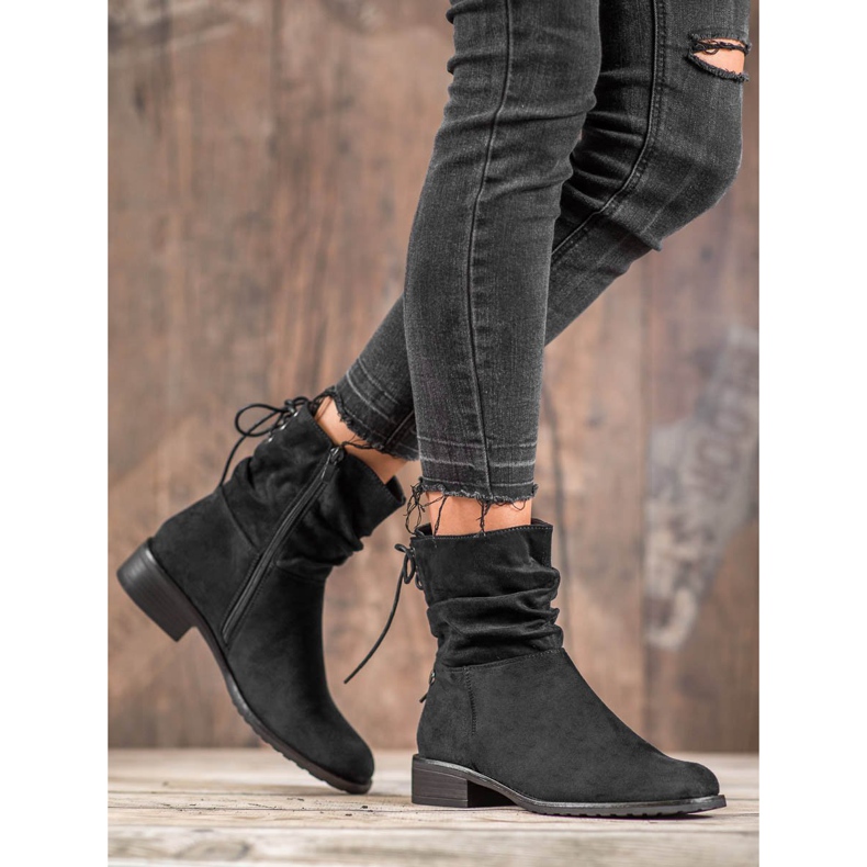 Flyfor Suede boots on a flat heel black 2