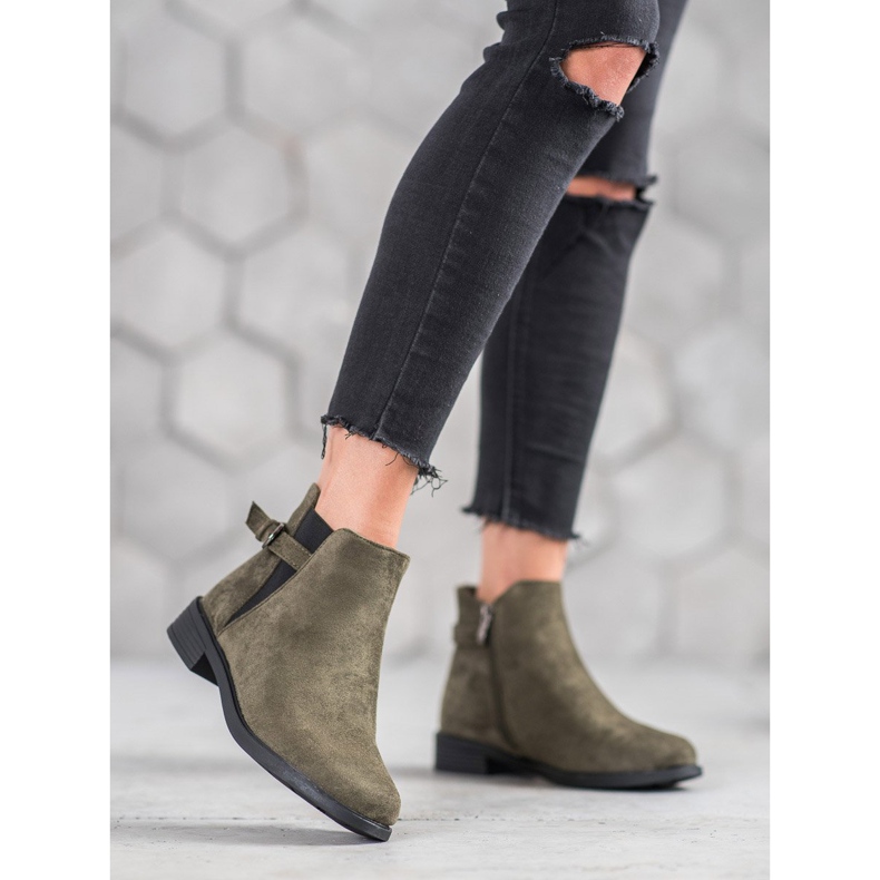 Ideal Shoes Suede Booties green 2