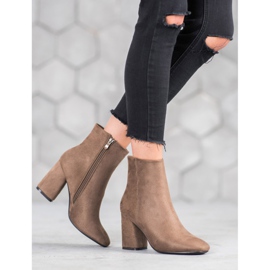 Super Mode High Booties On A Post brown 2