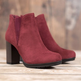SHELOVET Slip-on boots on a post red 1