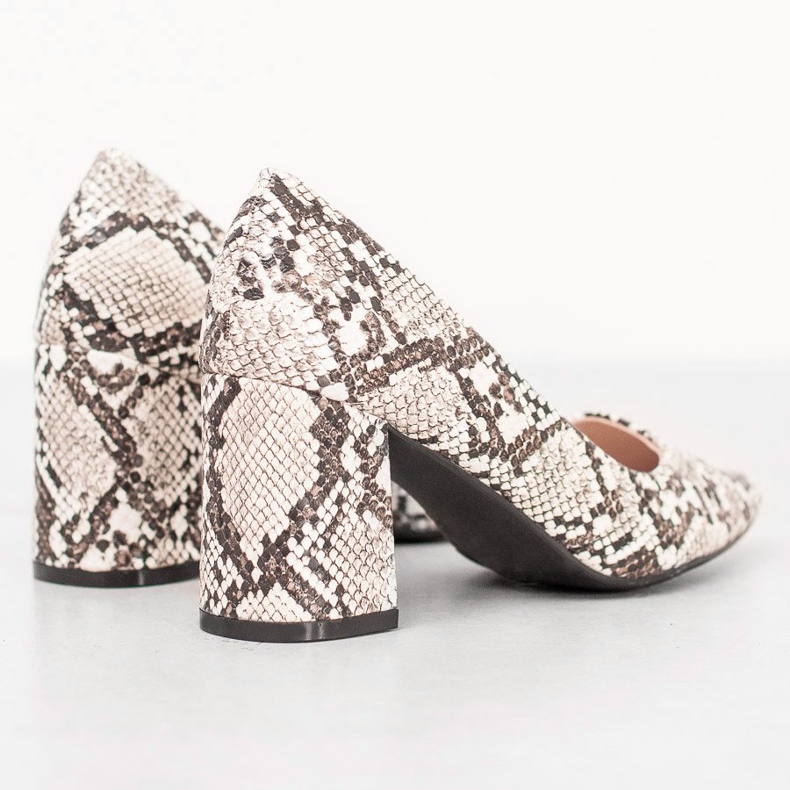 Seastar Snake Print Pumps white 2