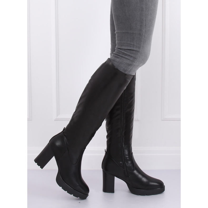 Black insulated high heels boots Q600-04 Black 1