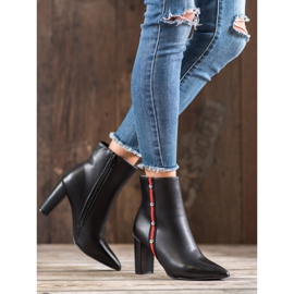 SHELOVET Boots with a decorative belt black 2