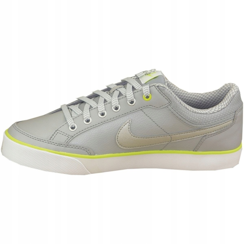 Nike Capri 3 Ltr Gs Jr 579951-010 grey 1