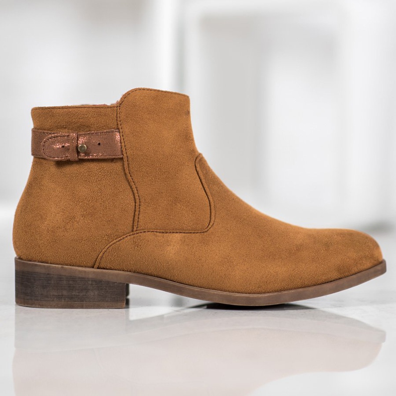 SHELOVET Boots with a decorative belt brown 1