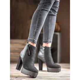 Weide Warm boots on the platform black 1