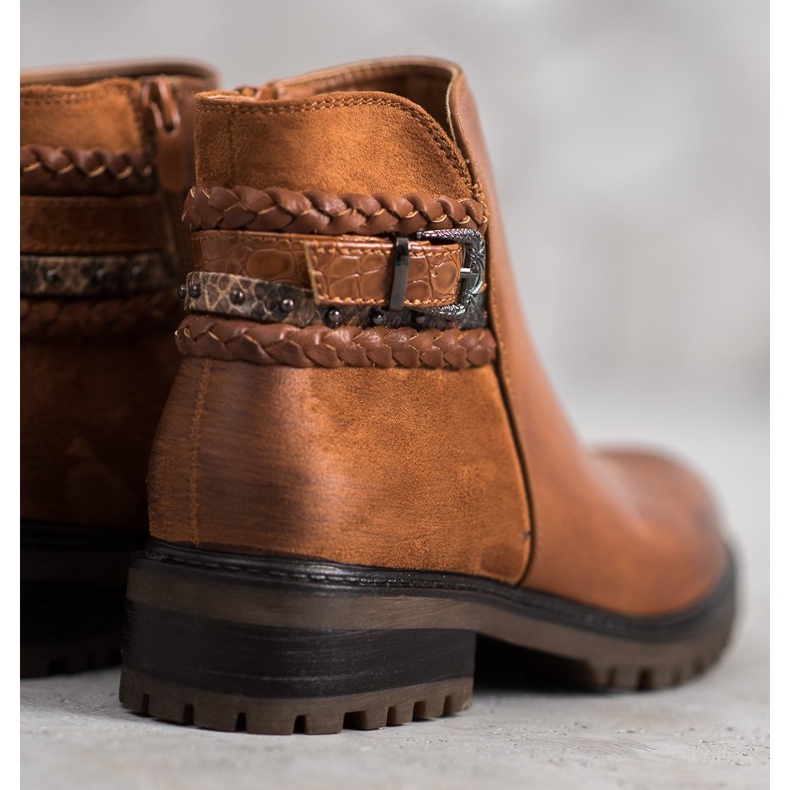 Erynn Low Workers With Decorative Belt brown 2