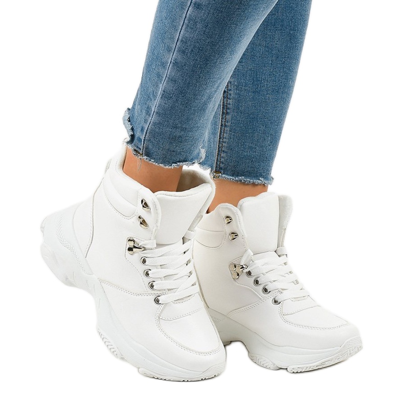 White women's insulated sneakers C-3132 2