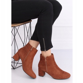 Brown high-heeled boots K1825116 Cuero 2