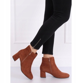 Brown high-heeled boots K1825116 Cuero 1