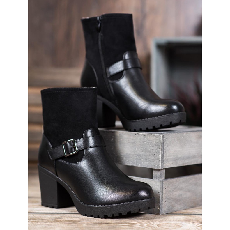 J. Star Fashionable Boots On The Platform black 2