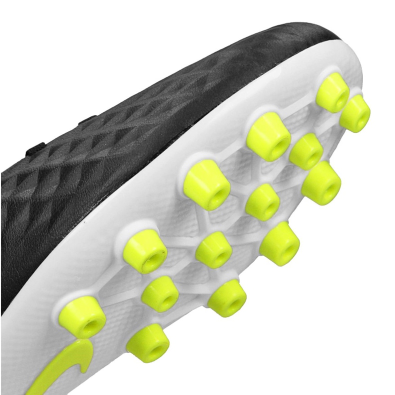 Nike Legend 8 Academy Ag M AT6012-007 shoe grey black 1