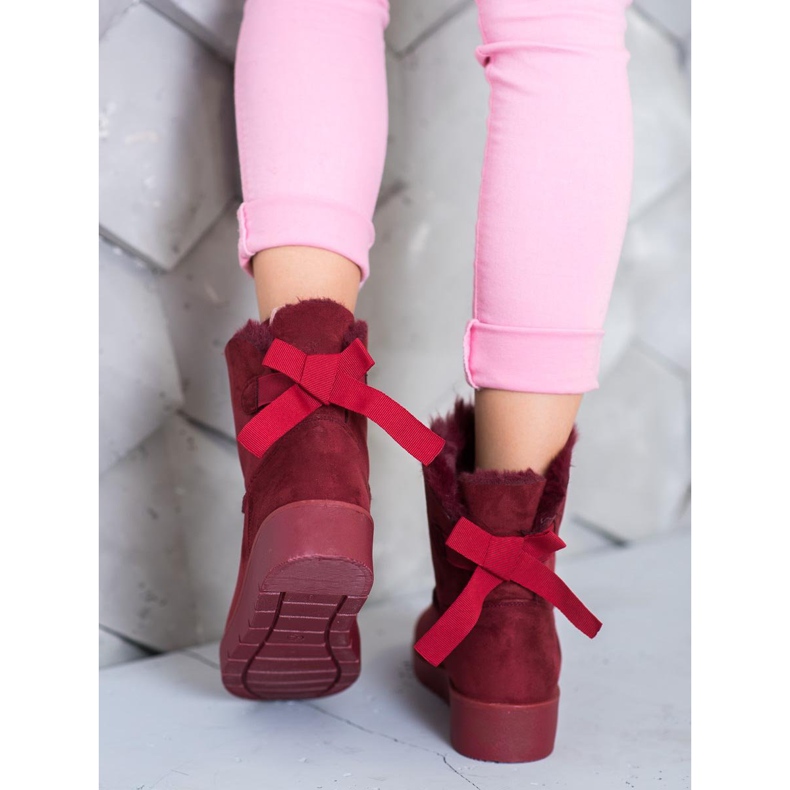 SHELOVET Maroon Mukluki On The Platform red 1