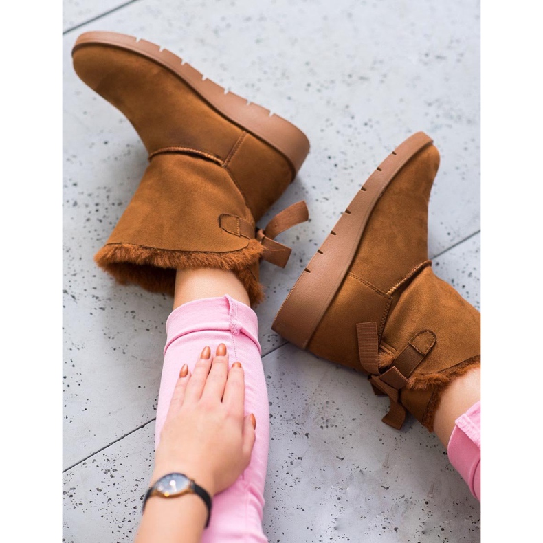 SHELOVET Camel Mukluki On The Platform brown 2