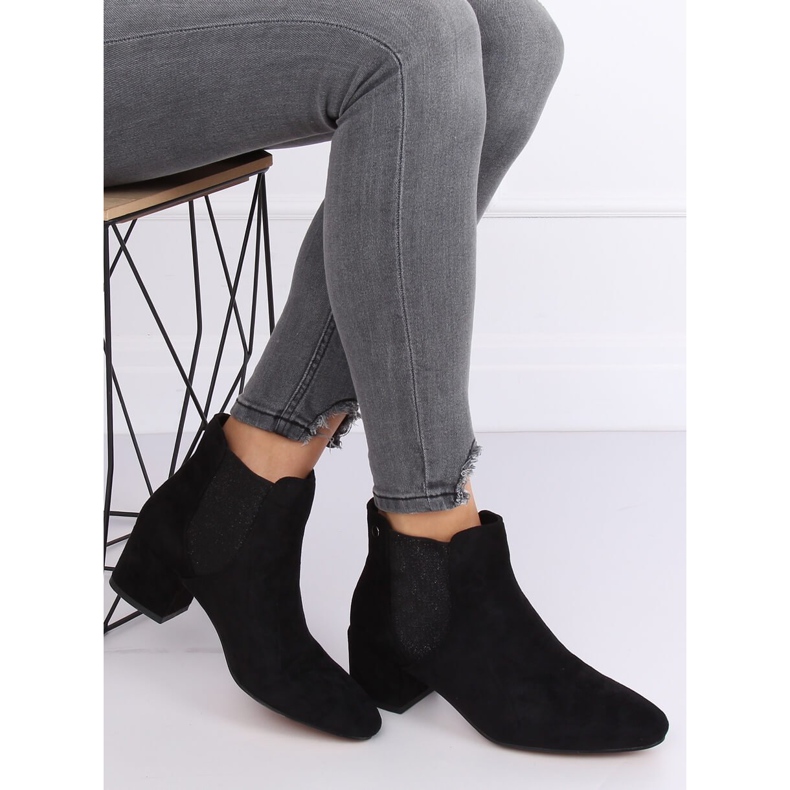 Black Chelsea boots with wide heels B-6858 Black 1