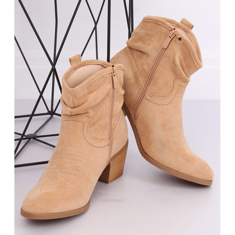 Short cowboy boots suede beige 9166 Beige 1 Short cowboy boots suede beige 9166 Beige 1