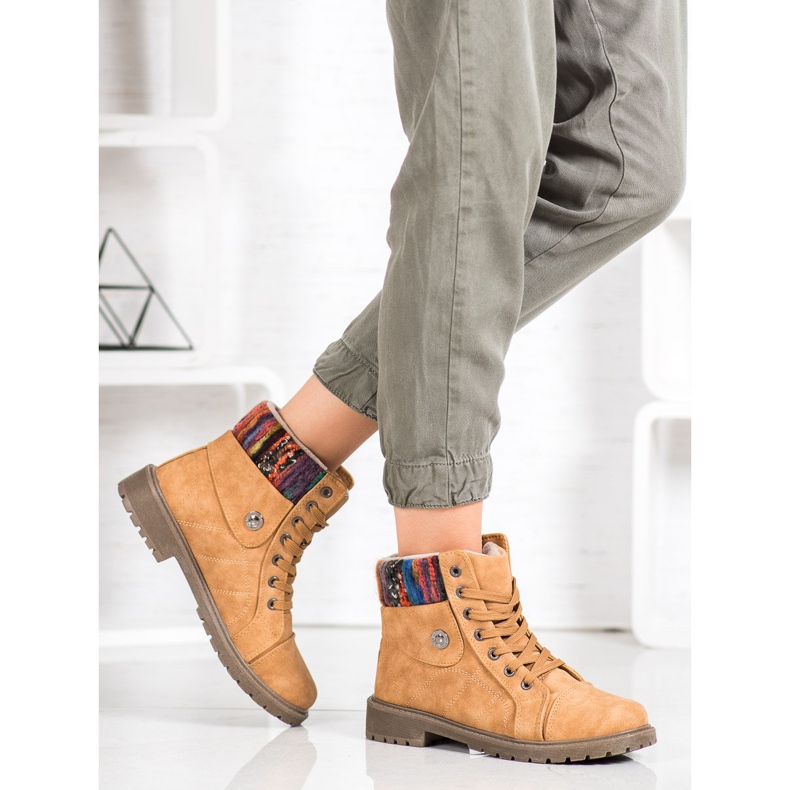 Fashionable MCKEYLOR Trappers brown 1