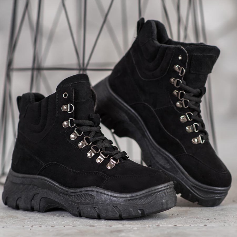 Yes Mile Comfortable Trappers On The Platform black 1