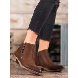 Kylie Cowgirls On The Slider brown 1