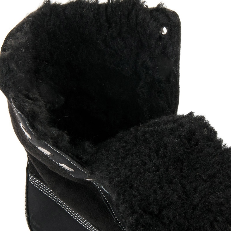 Stylish Trappers With Sheepskin black 1