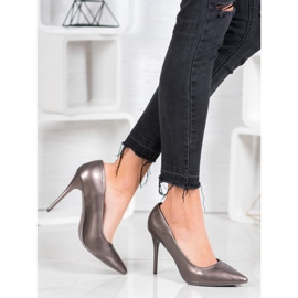SHELOVET Lacquered pumps grey 2