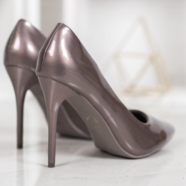 SHELOVET Lacquered pumps grey 1