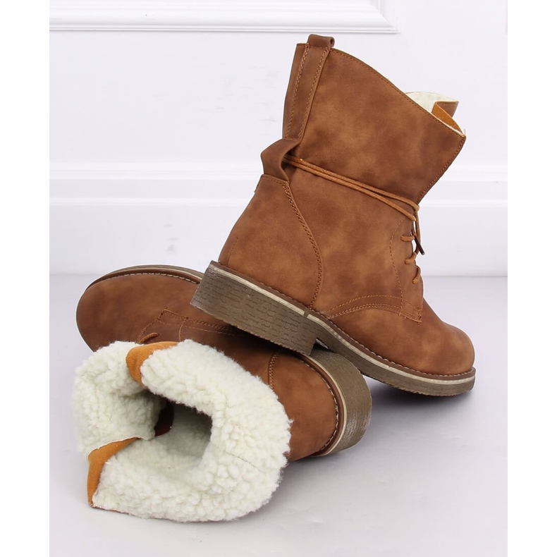 Camel 758-PA Camel boots on sheepskin brown 2