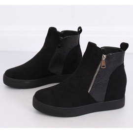 Black RQ235 Black boots on a hidden wedge 2