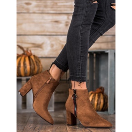 Small Swan Suede Booties With A Zipper brown 1